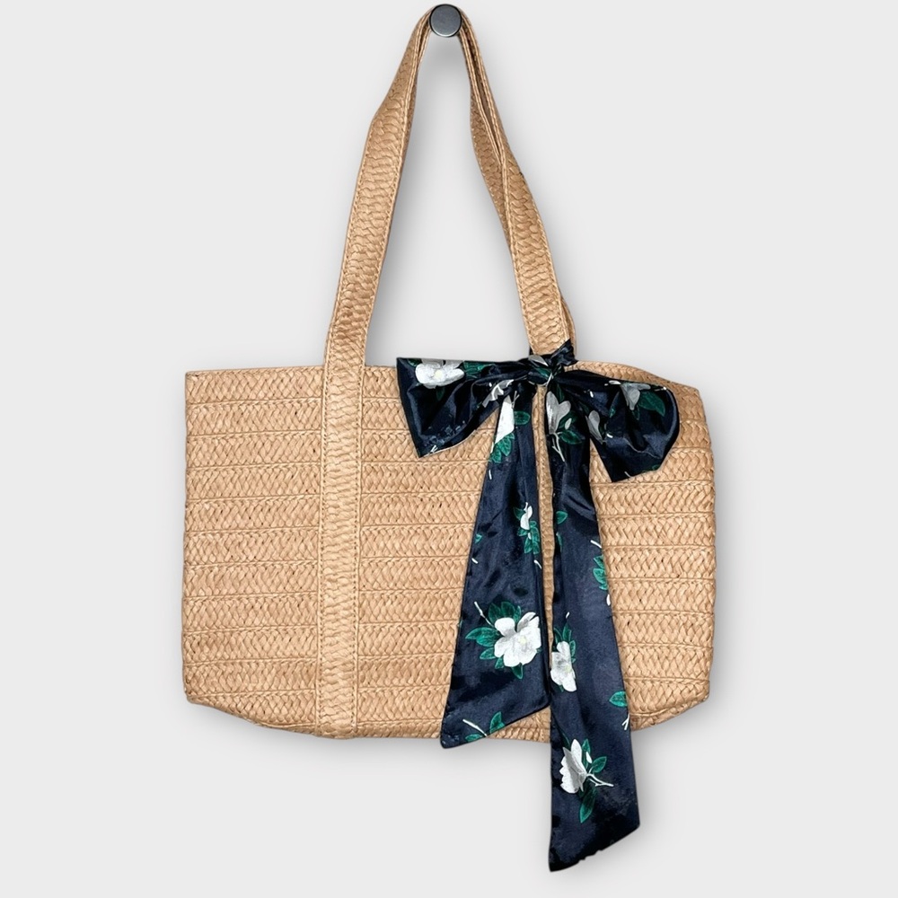 NWT DRAPER JAMES Everyday Straw Bag with Floral Scarf
